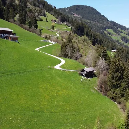 Mountain Penthouse 8 & 9 فغن