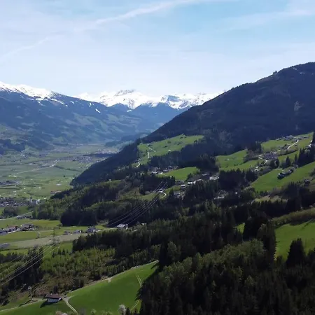 Mountain Penthouse 8 & 9 פוגן