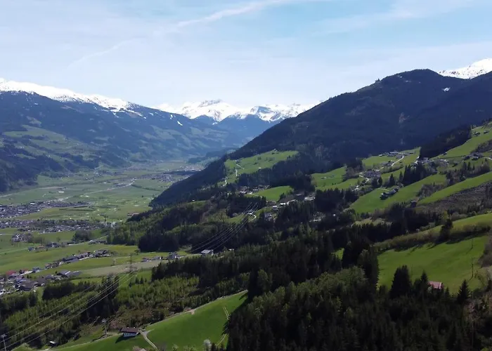 Mountain Penthouse 8 & 9 フューゲン